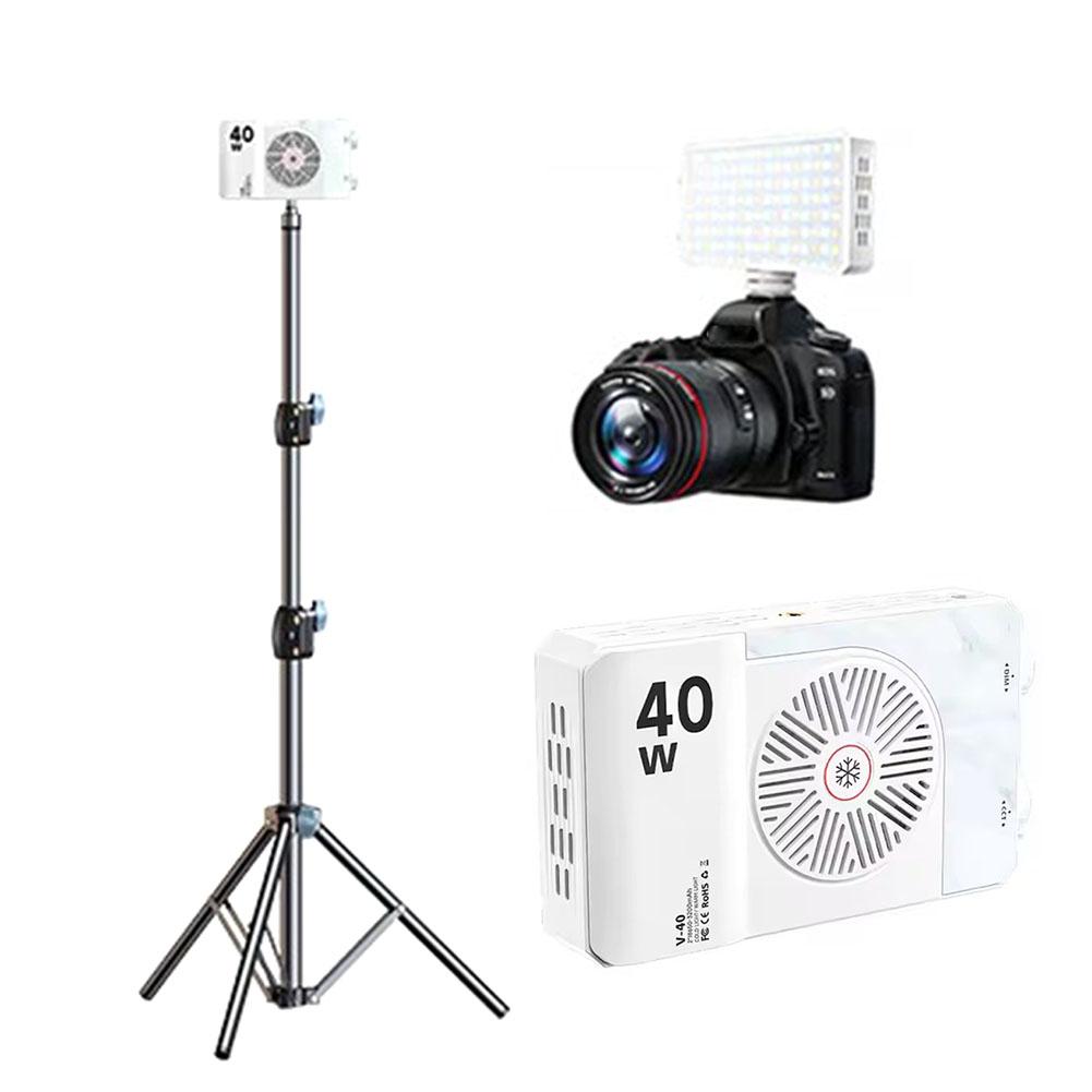 Luce LED per Fotocamera Person - Photography Videos Free recensione e prezzo