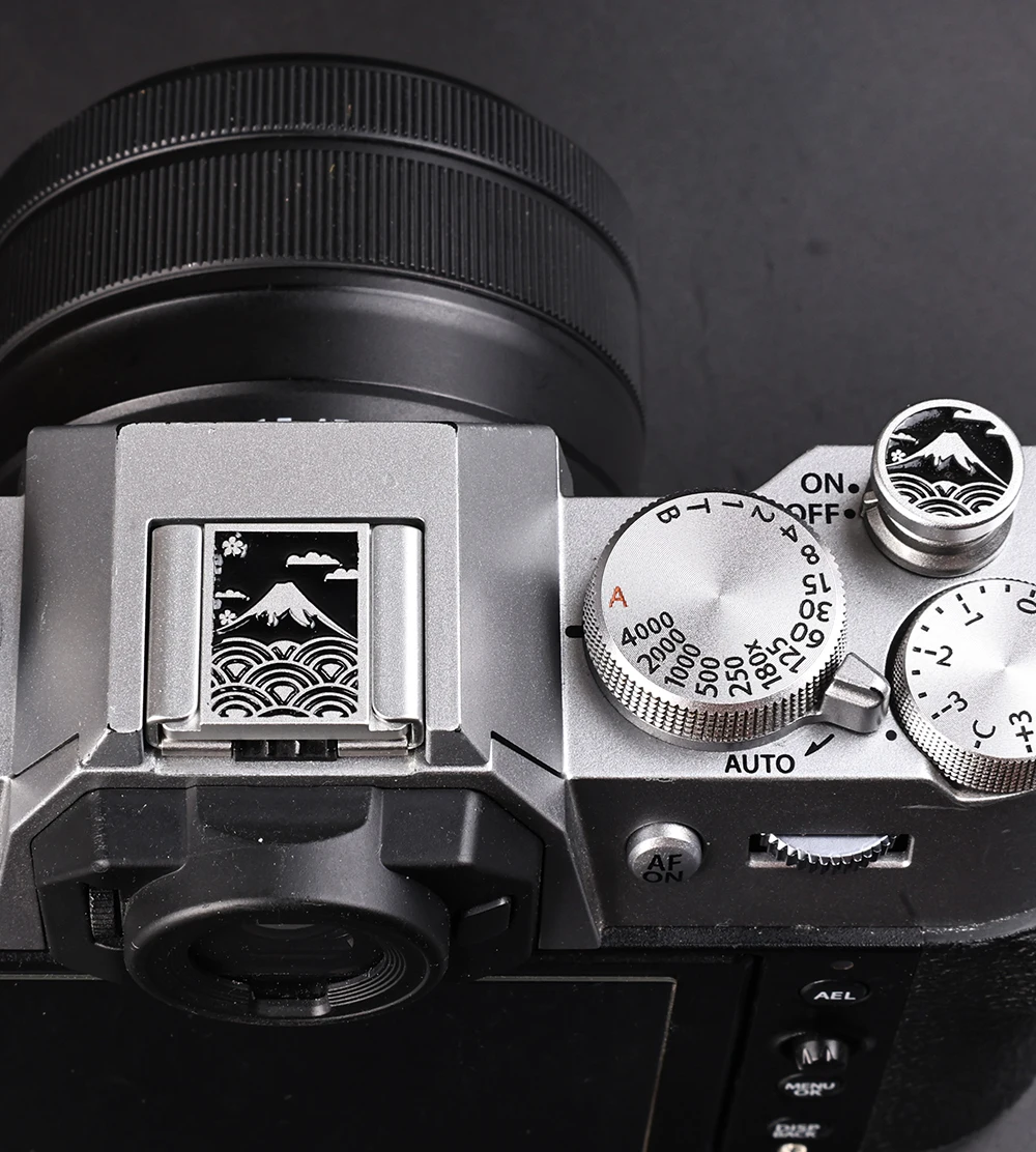 Set Copri-Slitta Calda e Pulsa - Fujifilm Camera X100Vi recensione e prezzo