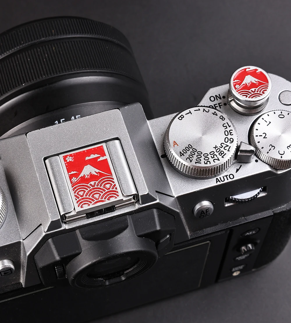 Set Copri-Slitta Calda e Pulsa - Fujifilm Camera X100Vi recensione e prezzo